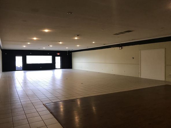 1165 Newark Rd, Zanesville, OH 43701